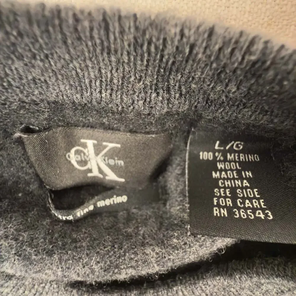 Calvin‎ Klein Sweater Mens Medium Blue/Black Two-Tone Color Block Merino Wool